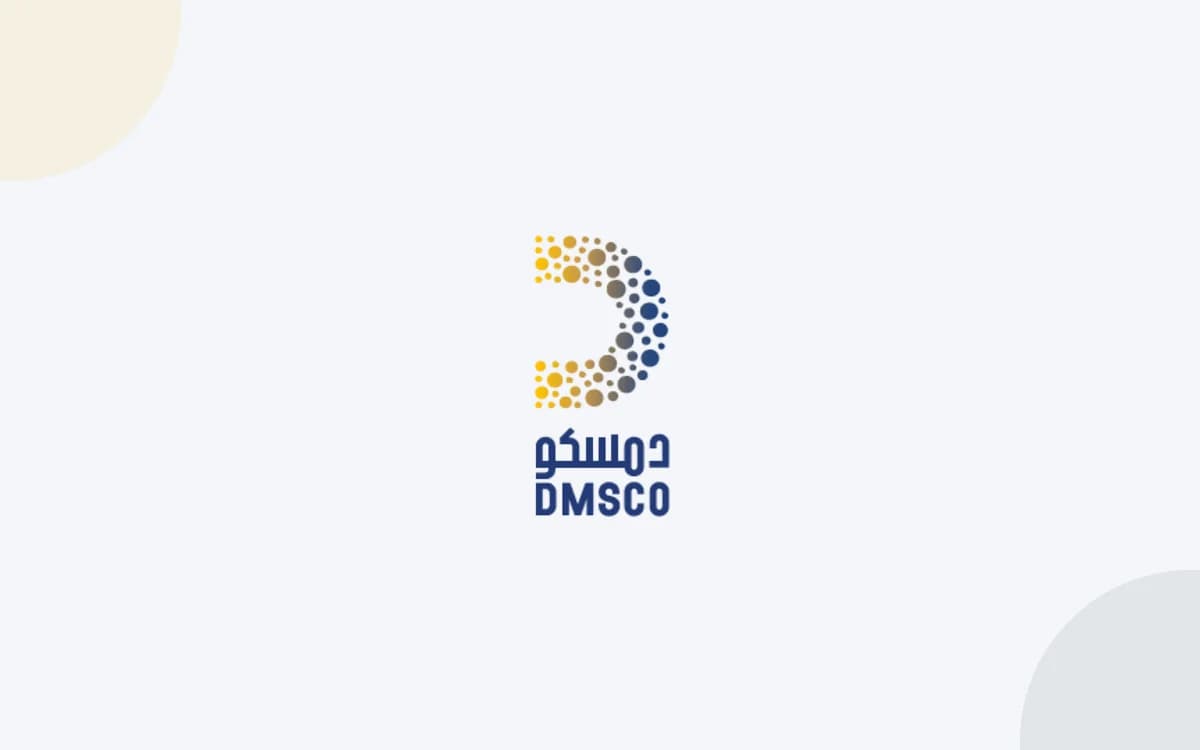 ألواح الطاقة الشمسية على الصيدليات لتوفير الطاقة